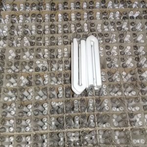 Oplus_0 KACA LAMPU 2U - 8 WATT